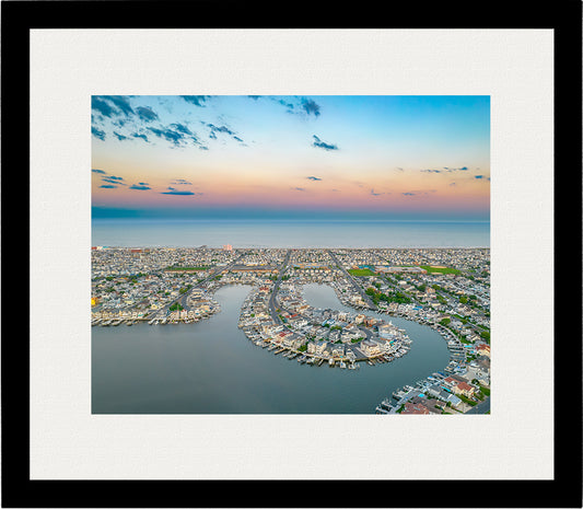 Lagoon Living image 1