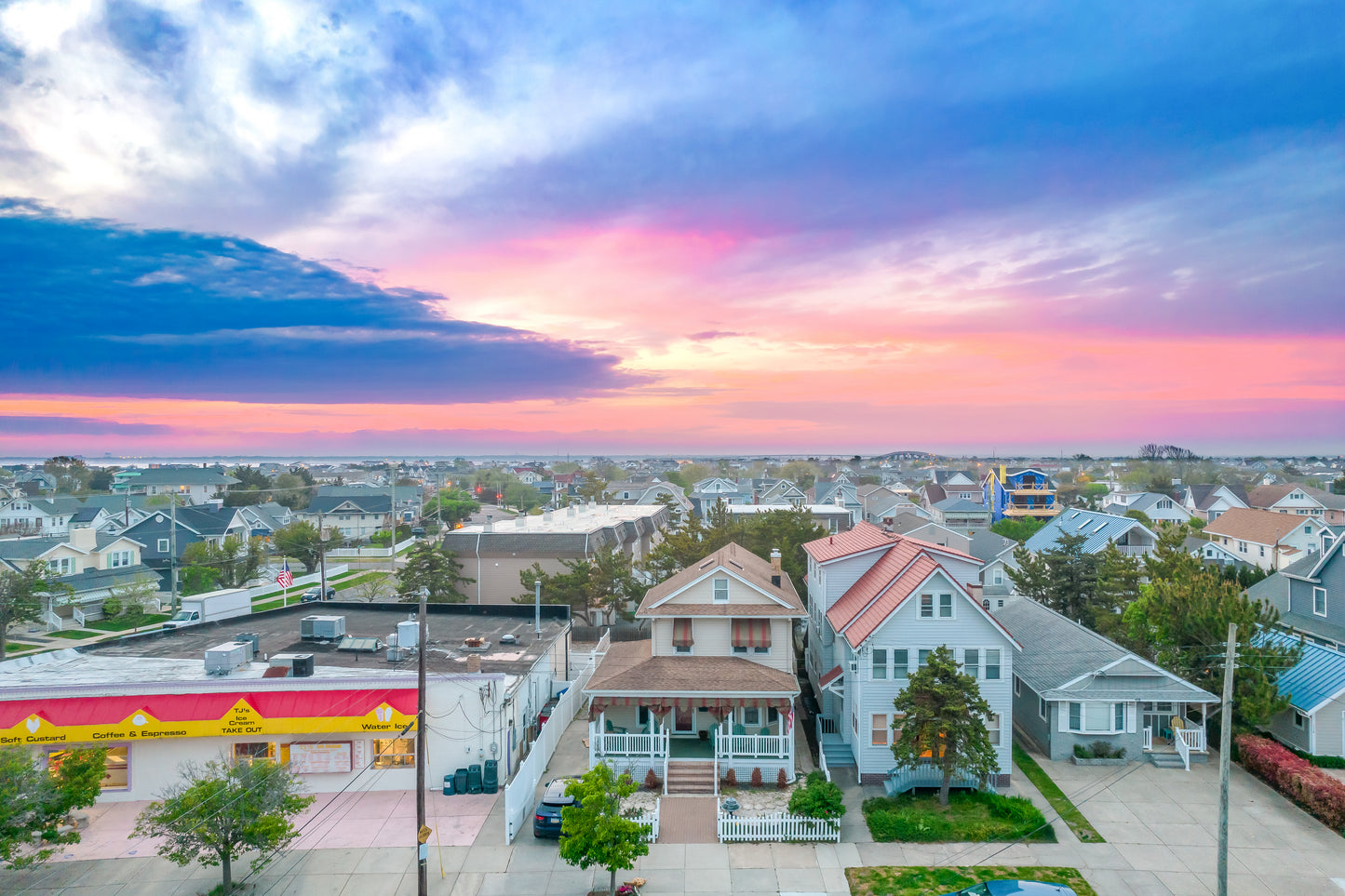 Custom photos of your Beach House / Home image 12