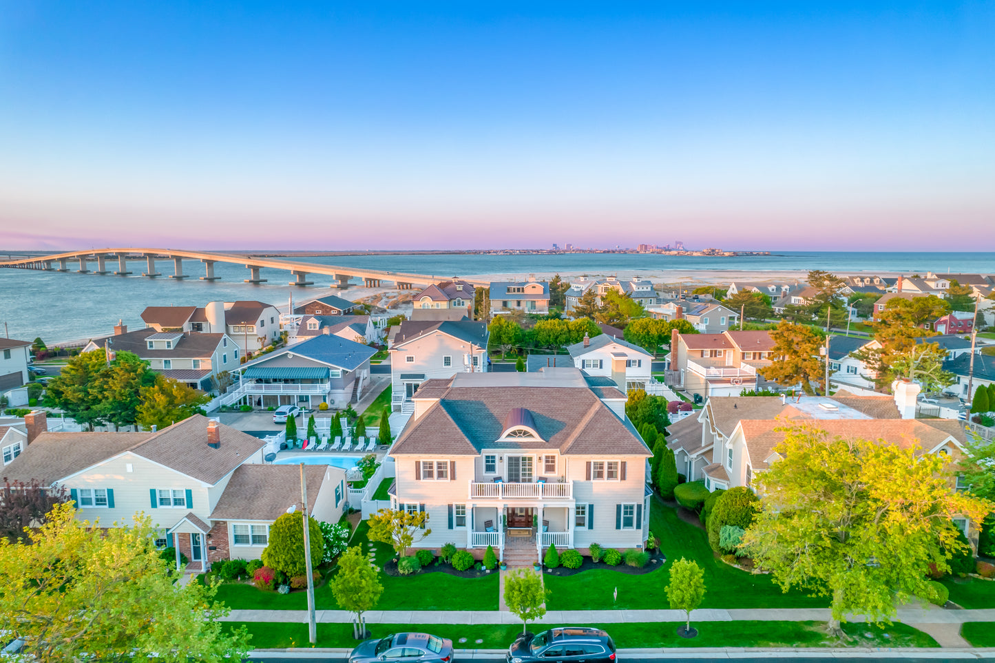 Custom photos of your Beach House / Home image 2
