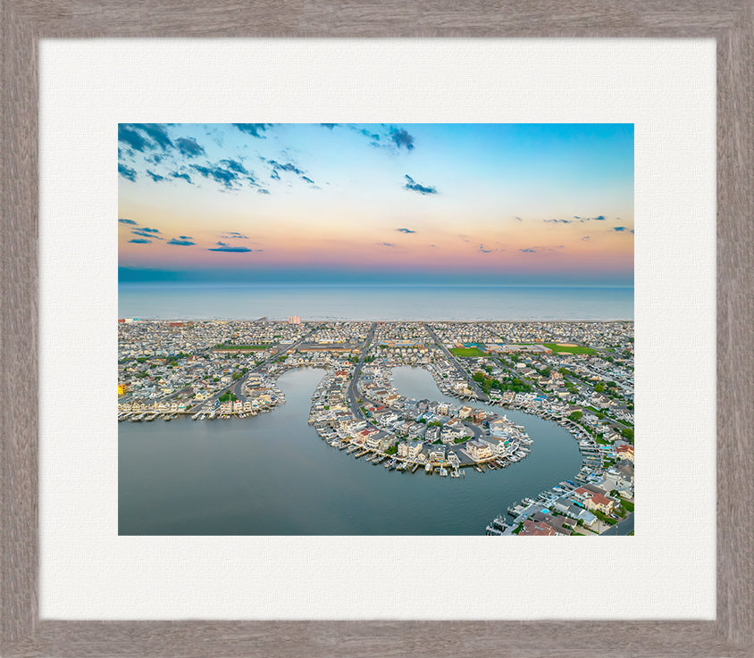 Lagoon Living image 0