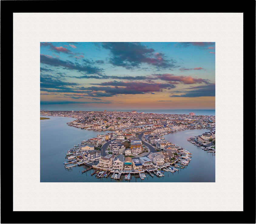 Lagoon Circle image 1